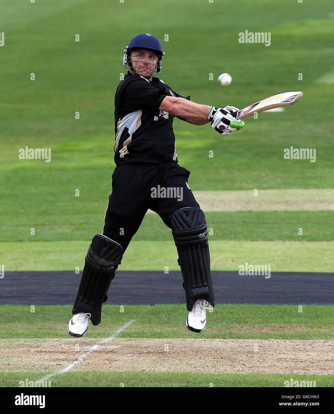 Cricket - Friends Life Twenty20 - North Group - Warwickshire Bears / Nottinghamshire Outlaws - Edgbaston. Darren Maddy si aggira nel Warren Maddy durante la partita del t20 Group a Edgbaston, Birmingham. Foto Stock