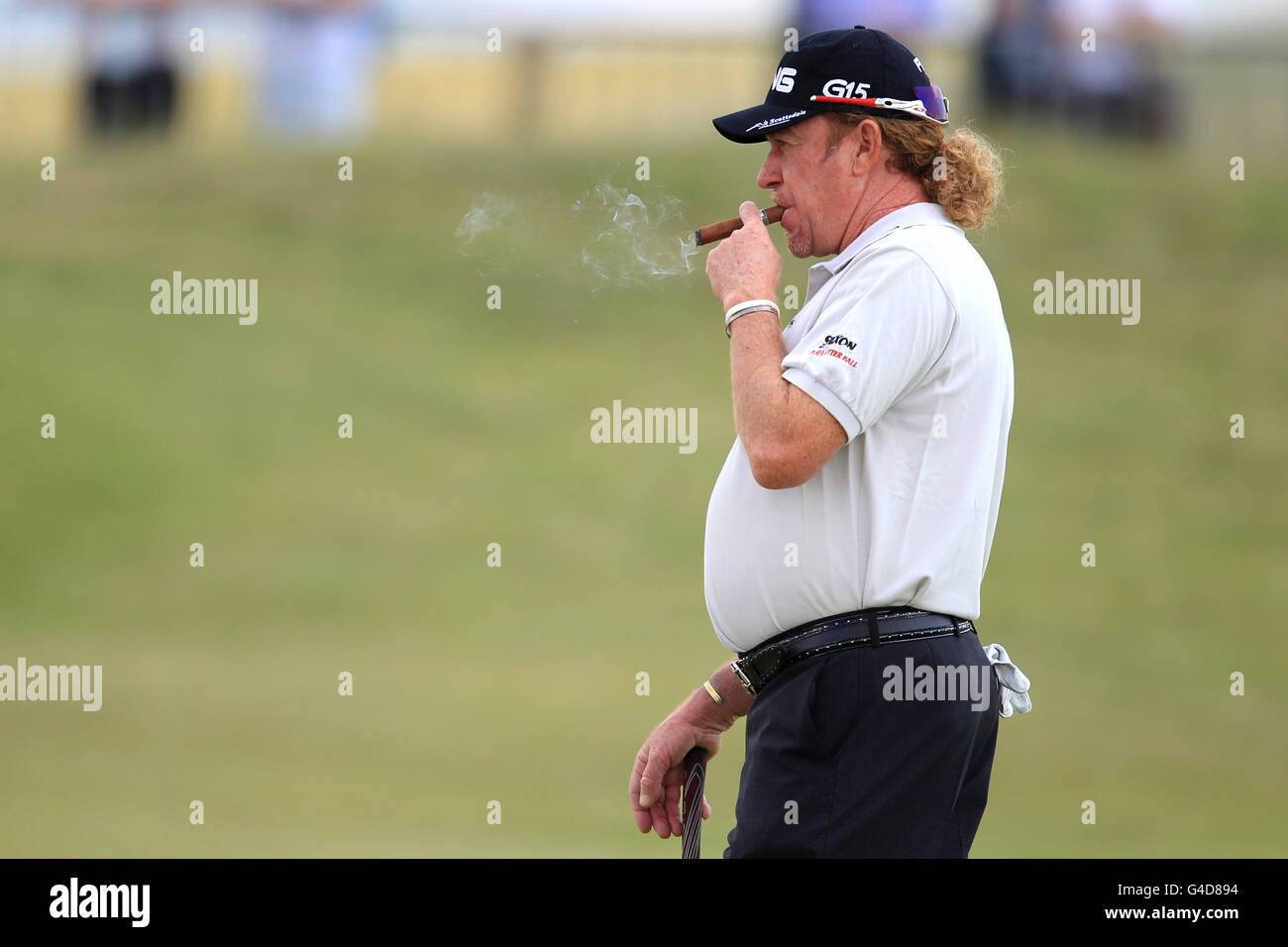 Golf - l'Open Championship 2011 - Anteprima giorno uno - Royal St George's. Miguel Angel Jimenez in Spagna durante l'anteprima del primo giorno Foto Stock