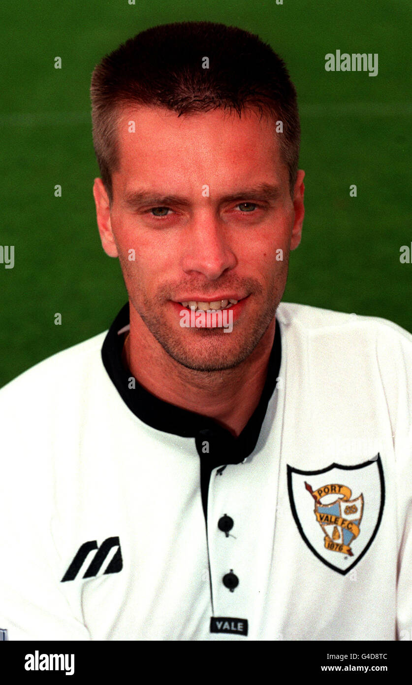 PA NEWS PHOTO 12/8/98 JAN JANSSON DI PORT VALE FOOTBALL CLUB Foto Stock