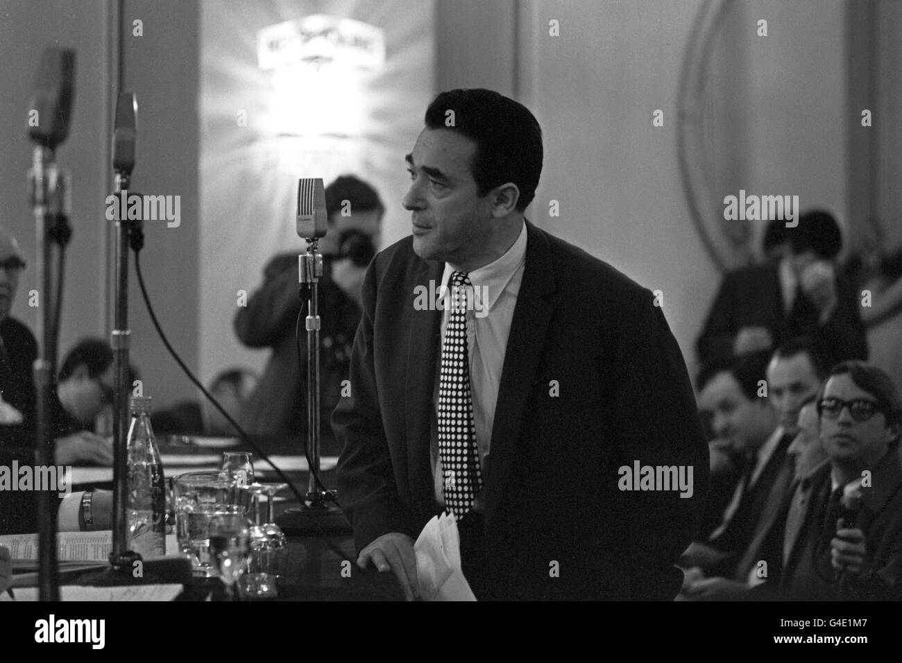 Media - News del mondo prendere in consegna incontro - Connaught Rooms, Bloomsbury Foto Stock