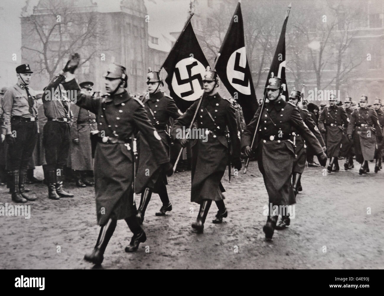Berlin distacco di polizia marzo presso una parte nazista rally marzo 1933 ( Topographie del terrore museo storico sul sito della ex sede della Gestapo ) Berlino Germania Foto Stock