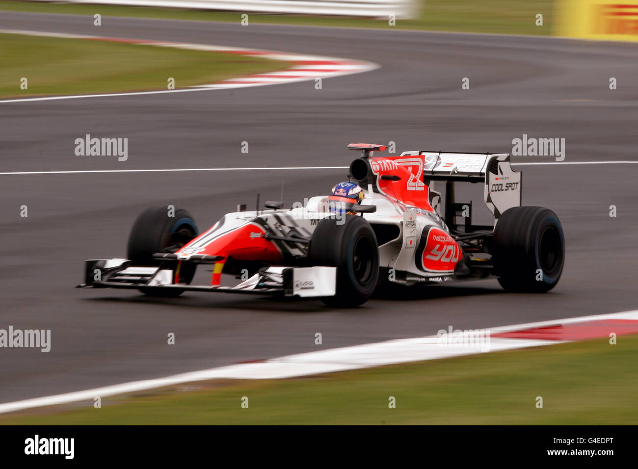 HRT's Hispania Daniel Ricciardo durante le prove del Gran Premio di Gran Bretagna Santander al circuito di Silverstone, Northamptonshire. Venerdì 8 luglio 2011. Il credito fotografico dovrebbe essere: David Davies/PA Wire. RESTRIZIONI: L'uso è soggetto a limitazioni. . Nessun uso commerciale. Per ulteriori informazioni, chiamare il numero 44 (0)1158 447447. Foto Stock