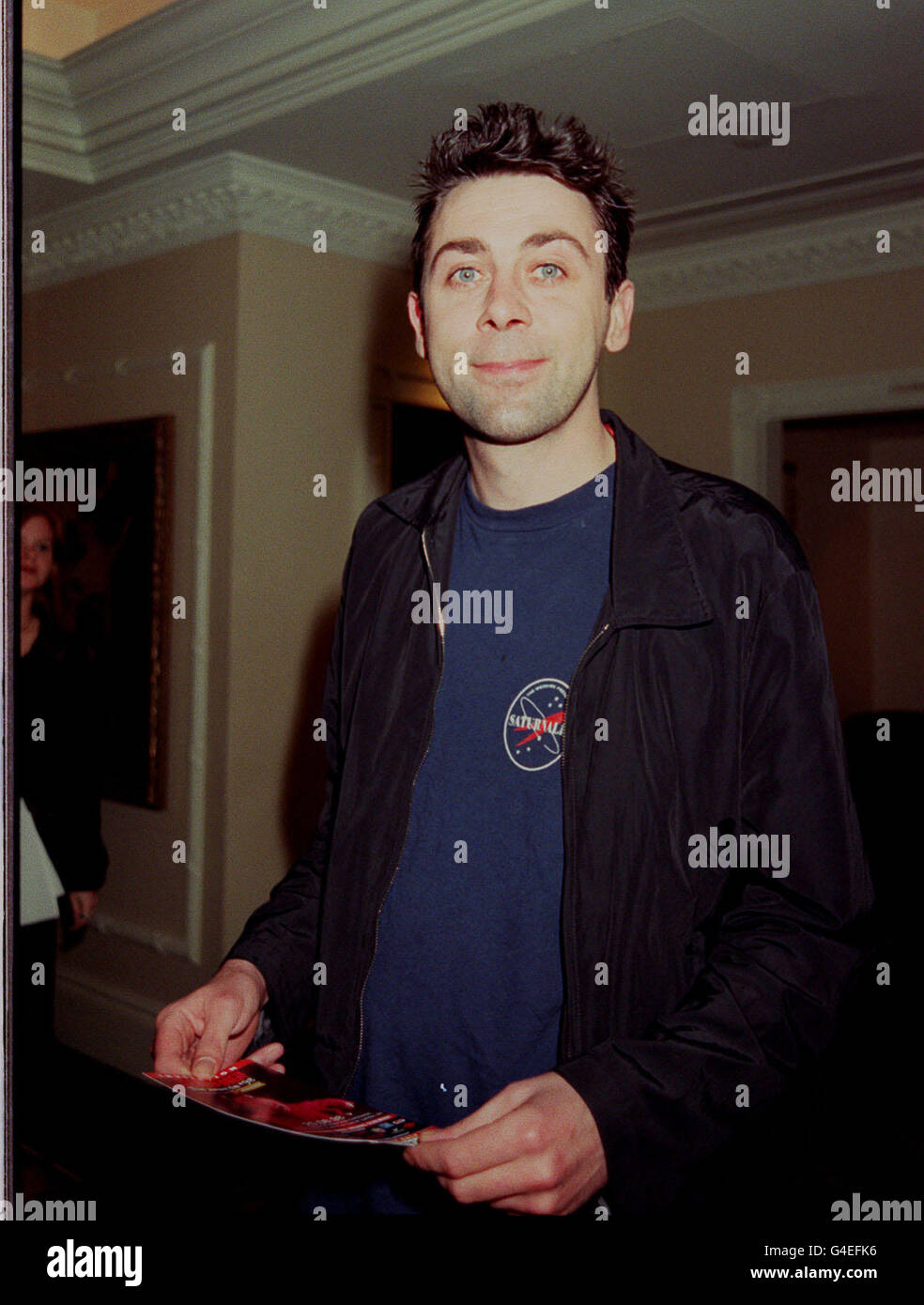 PA NEWS PHOTO 25/8/98 COMICO SEAN HUGHES ALL'ANNUALE KERRANG! PREMI ALL'INTERCONTINENTAL HOTEL DI LONDRA. Foto Stock