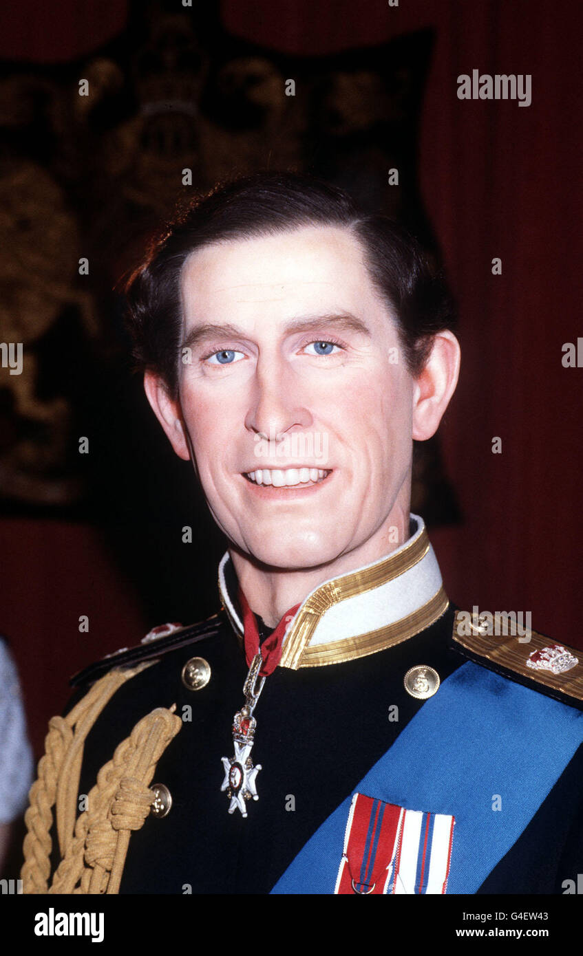 PA NEWS PHOTO 28/5/83 IL RITRATTO IN CERA DEL PRINCIPE DI GALLES DOPO AVER PRESO IL SUO POSTO NELLA GRAND HALL DEL MUSEO DELLE CERE DI MADAME TUSSAUDS A LONDRA. Foto Stock