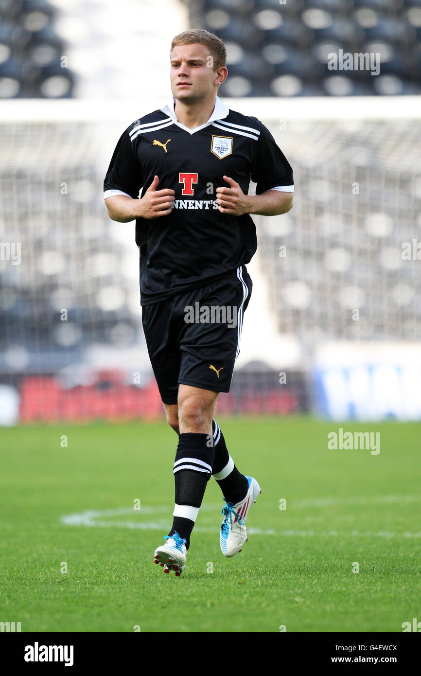 Calcio - Pre Season friendly - Kilmarnock v Preston North End - Rugby Park. Alex Cooper, Preston North End Foto Stock