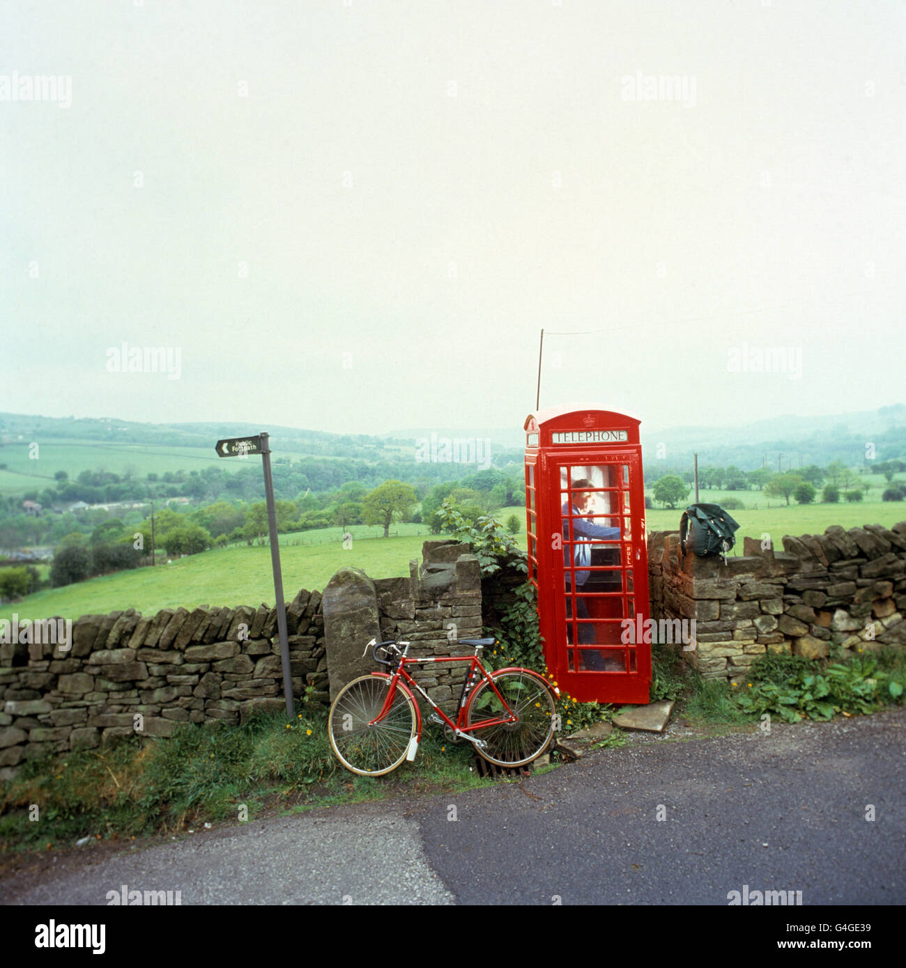 Usanze & Tradizioni - Cabina telefonica Foto Stock