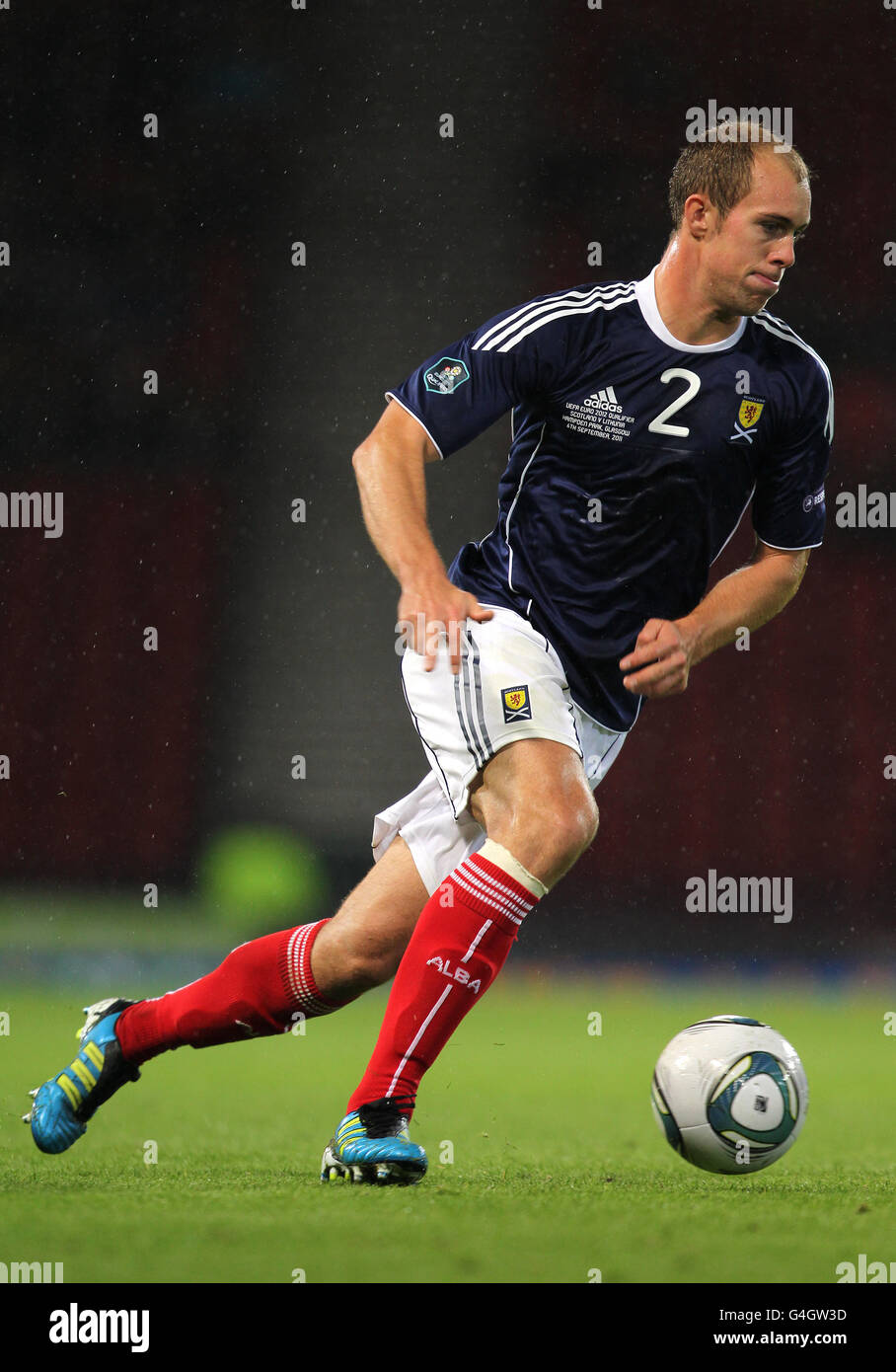 Calcio - UEFA Euro 2012 - Qualifiche - Gruppo i - Scozia contro Lituania - Hampden Park. Steven Whittaker, Scozia Foto Stock