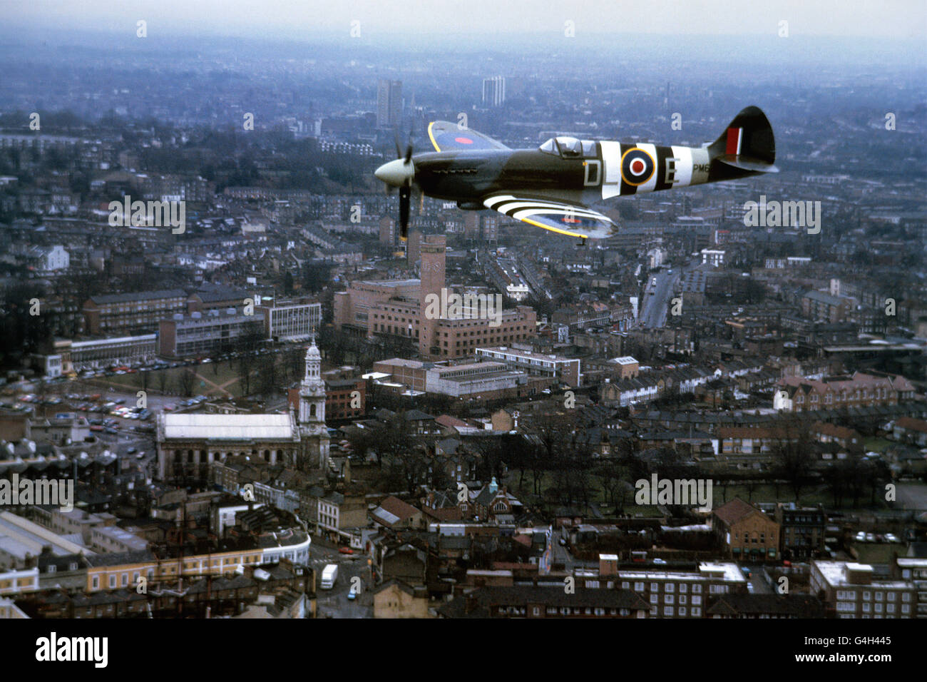 Aviazione - Supermarine Spitfire - cinquantesimo anniversario del volo - Londra Foto Stock