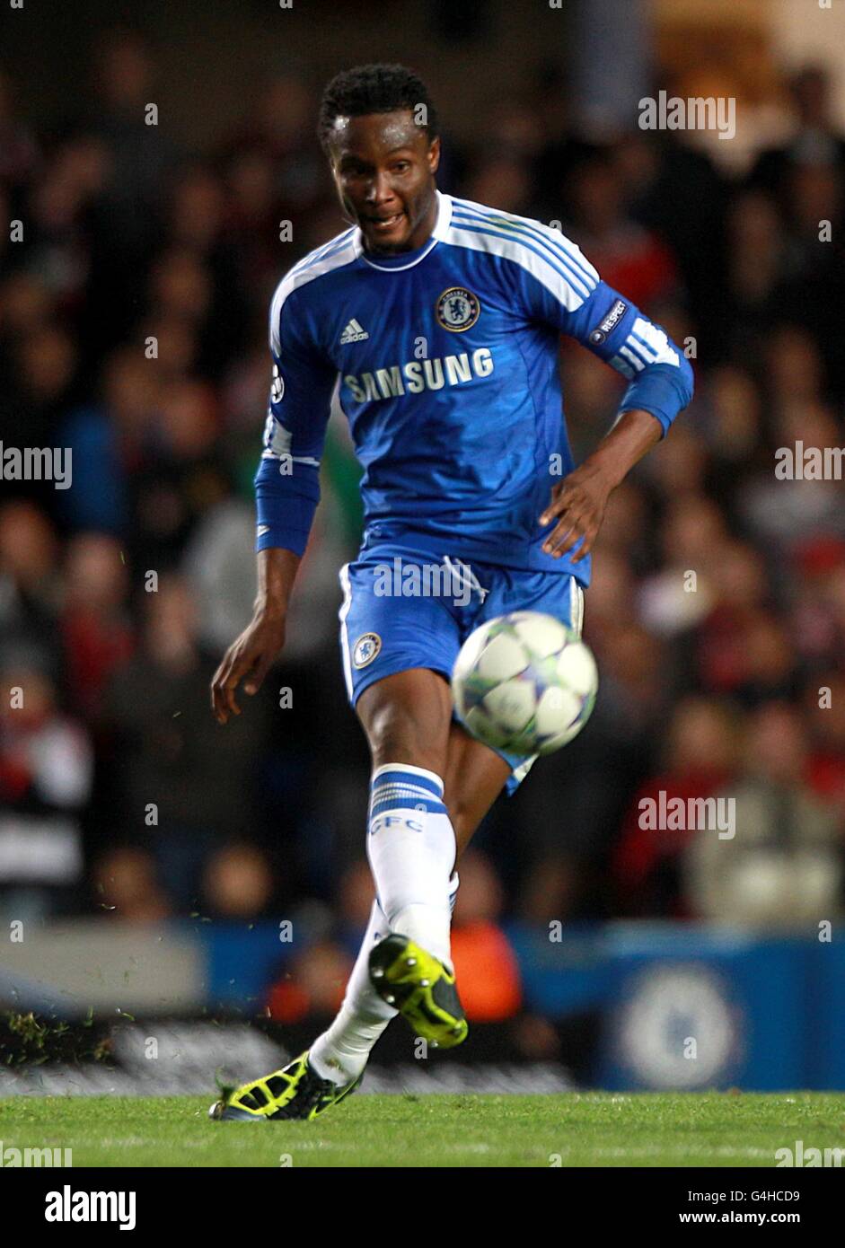 Calcio - UEFA Champions League - Gruppo e - Chelsea v Bayer Leverkusen - Stamford Bridge. John OBI Mikel, Chelsea Foto Stock