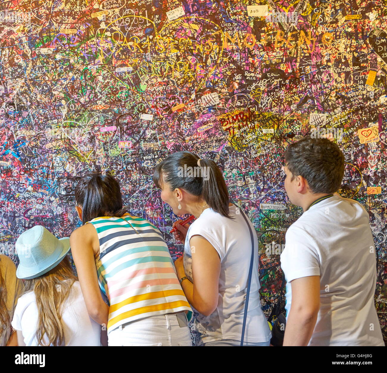 Il messaggio di amore a parete, Romeo e Giulietta, la Casa di Giulietta, Verona, Veneto, Italia Foto Stock