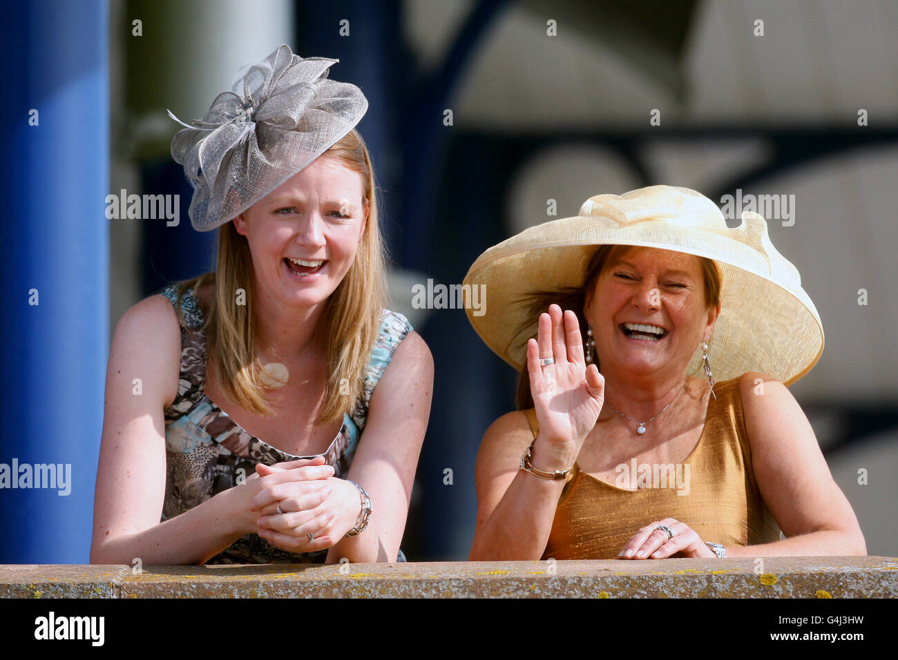 Horse Racing - William Hill Ayr Gold Cup Festival - Day One - Ayr Racecourse Foto Stock