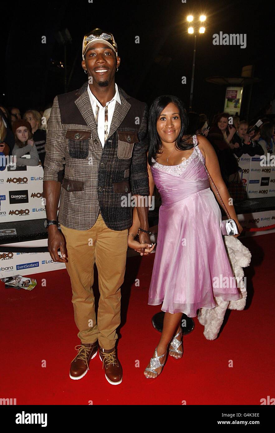 Mobo Awards 2011 - Glasgow. Phillips Idowu e ospite in arrivo per i MOBO Awards 2011, al SECC, Glasgow, G3 8YW. Foto Stock