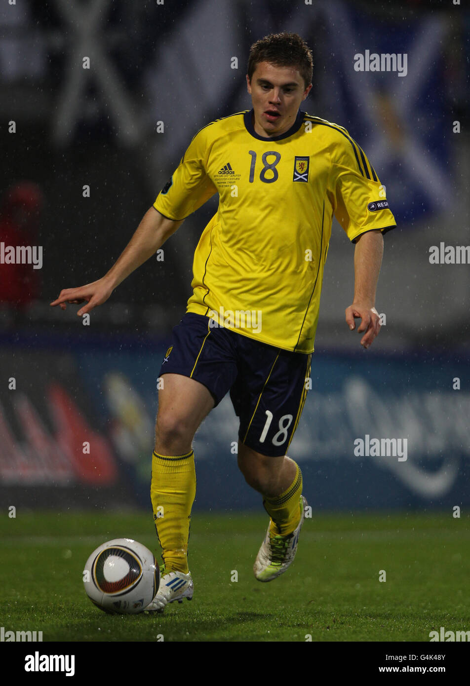 James Forrest scozzese durante la partita di qualificazione UEFA Euro 2012 allo stadio Rheinpark di Vaduz. Foto Stock