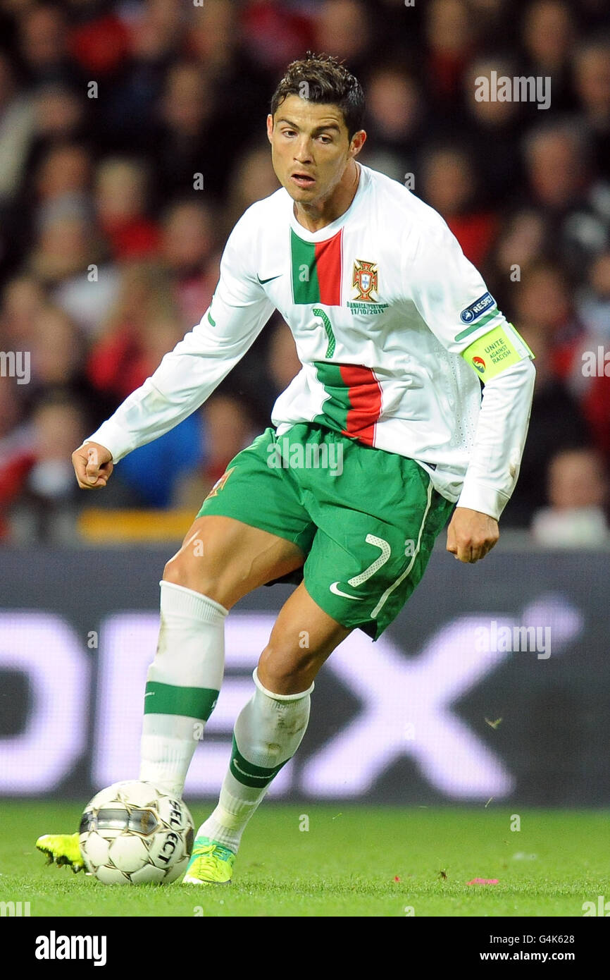 Soccer - UEFA Euro 2012 - Qualifiche - GRUPPO H - Danimarca - Portogallo - Parken Stadion Foto Stock
