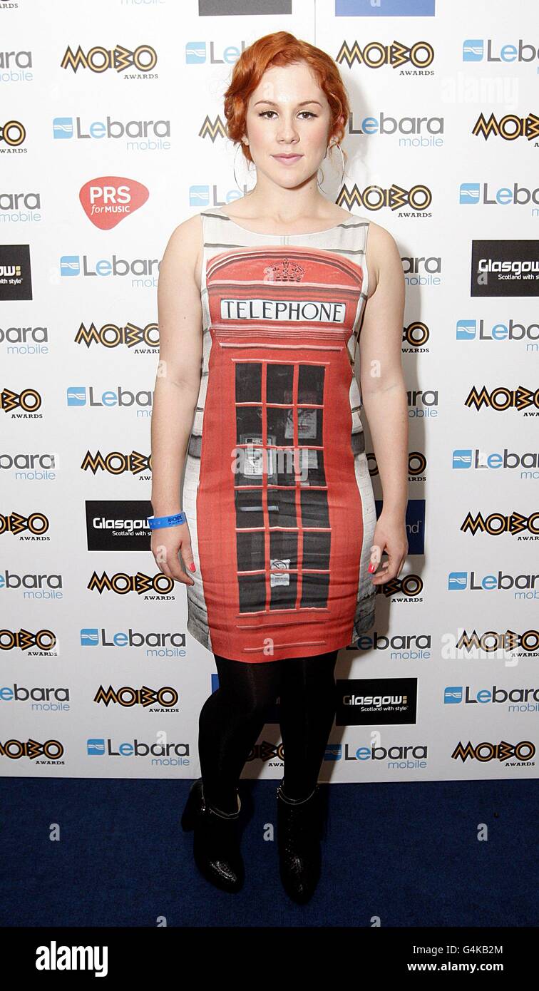 Katy B durante i MOBO Awards 2011, al SECC, Glasgow, G3 8YW. Foto Stock