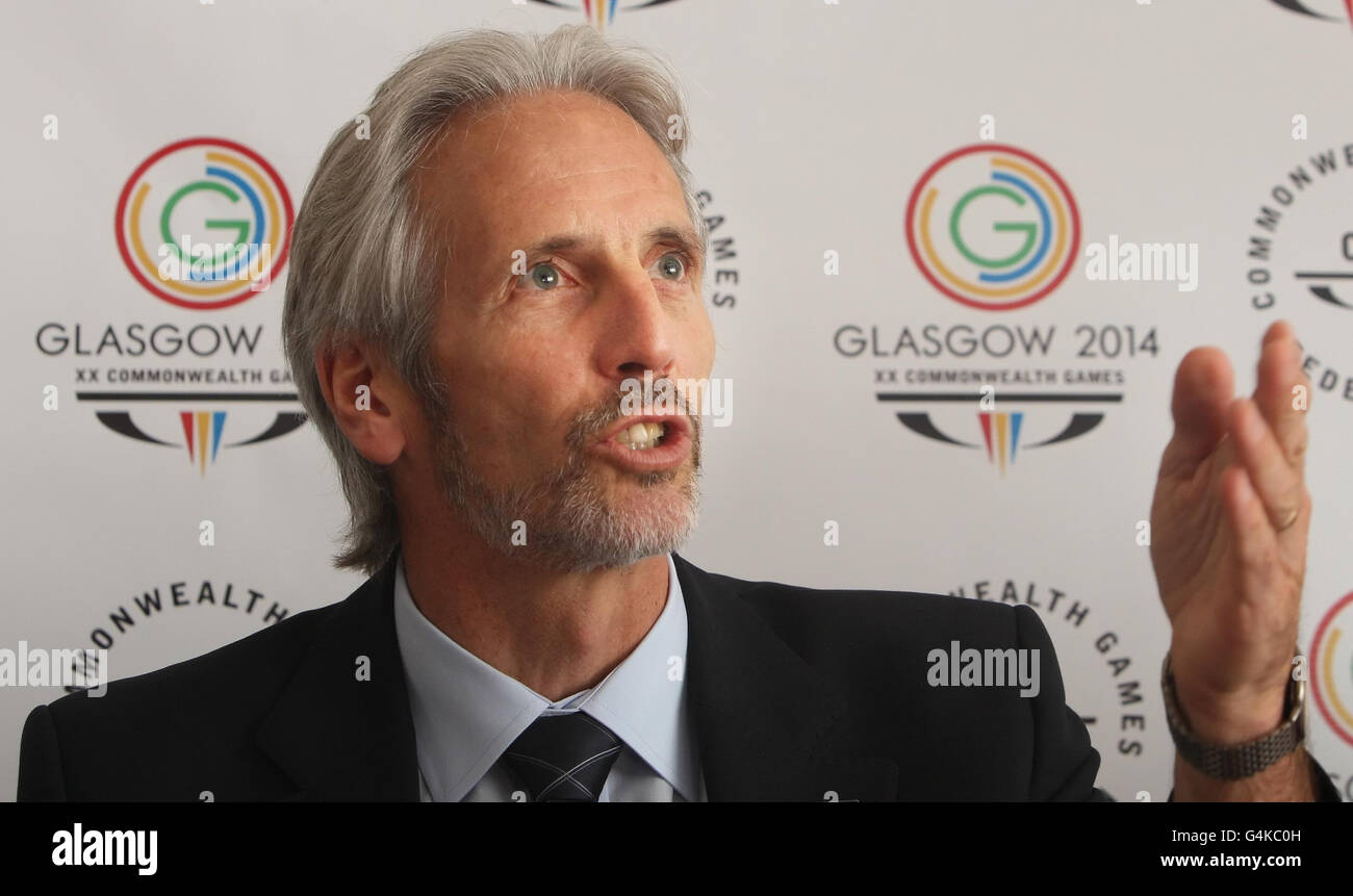 Presidente della Commonwealth Games Federation Bruce Robertson durante una conferenza stampa del team di ispezione della Commonwealth Games Federation al Radisson Blu Hotel di Glasgow. Foto Stock