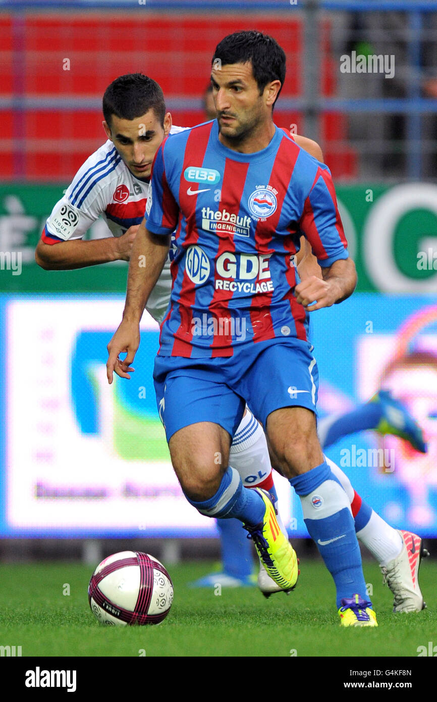 Calcio - Ligue 1 - SM Caen / Olympique Lyonnais - Stade Michel-d'Ornano. Pierre-Alain Frau, Caen Foto Stock