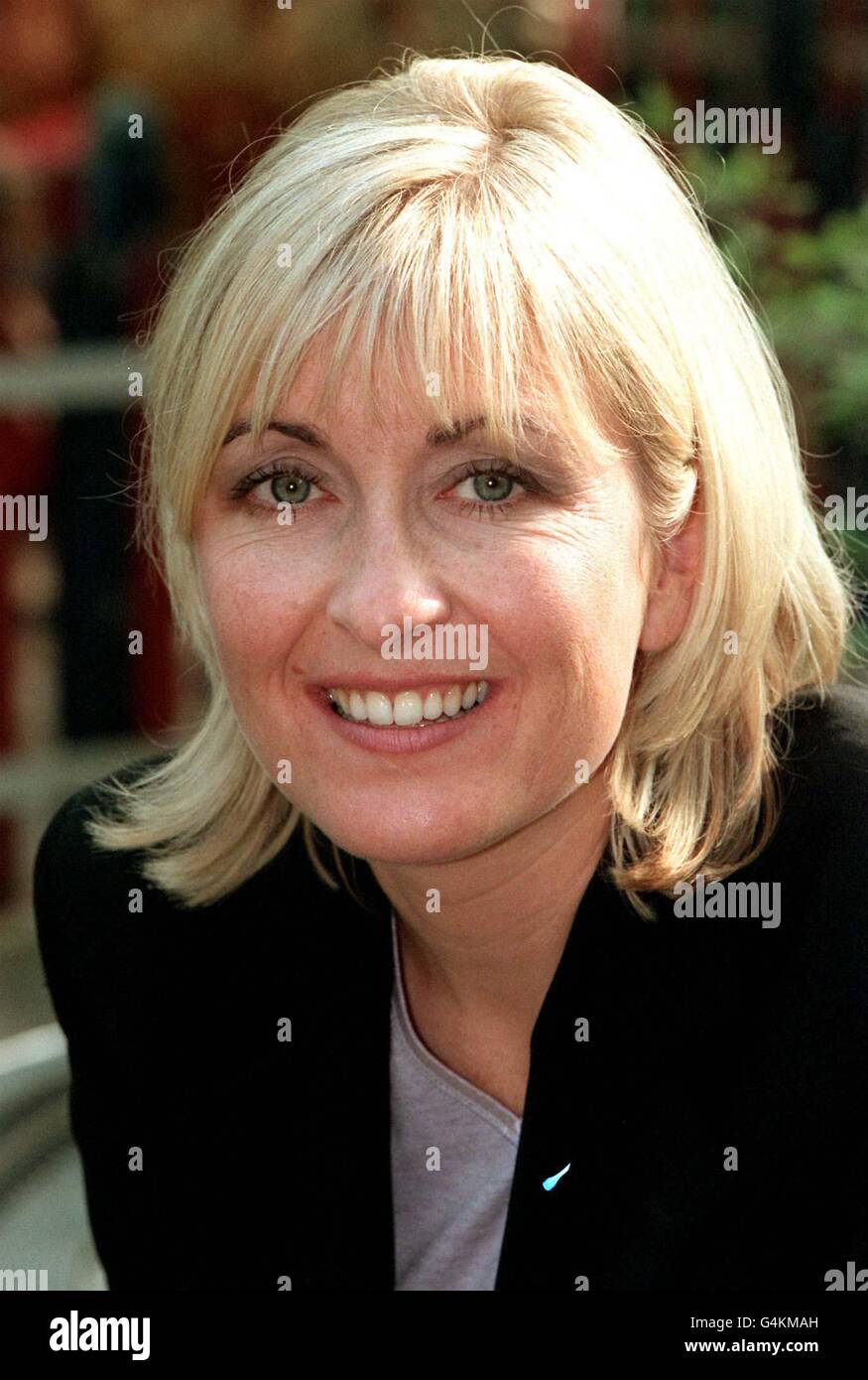 Libray filer datato 24/9/98 della presentatrice di GMTV Fiona Phillips. La sig.ra Phillips ha dato alla luce un bambino, è stato annunciato oggi, Lunedi 31 maggio 1999. La nascita al Chelsea e al Westminster Hospital di Londra il venerdì, dopo otto ore di lavoro, è stata di 11 giorni in ritardo e pesava 9lbs 3,5oz. Guarda la storia di PA SHOWBIZ Phillips Foto Stock