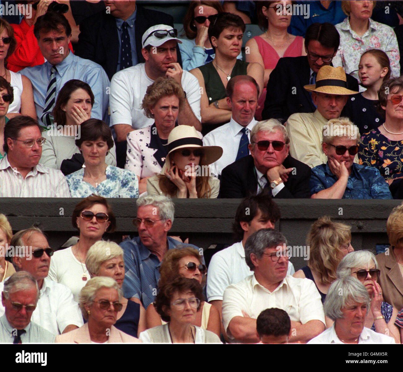 Def Kid Man Nicole kidman tom cruise wimbledon immagini e fotografie stock ad alta ...