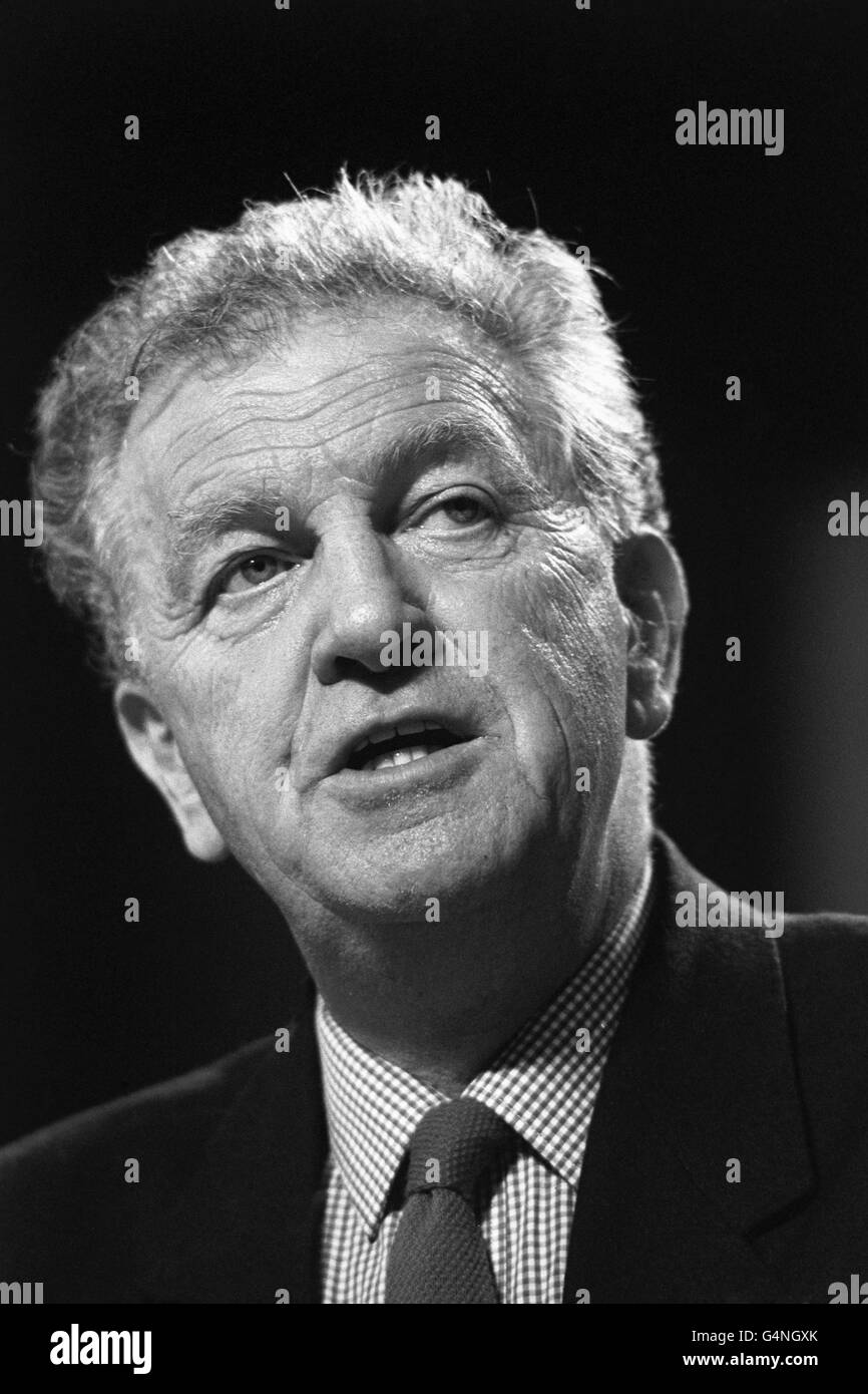 Segretario Generale congiunto dell'Unione manifatturiera, scientifica e finanziaria (MSF) Ken Gill, che si assume la responsabilità esclusiva del MSF in seguito al pensionamento anticipato di Clive Jenkins (non illustrato). Foto Stock