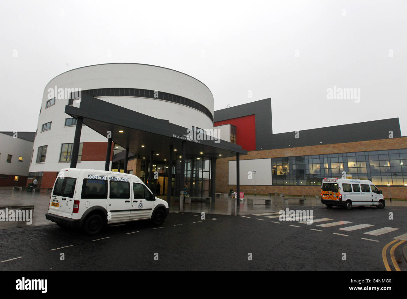 Nella foto si trovano viste generali del Forth Valley Royal Hospital di Larbert, che è stato ufficialmente aperto dalla Regina in estate. Foto Stock