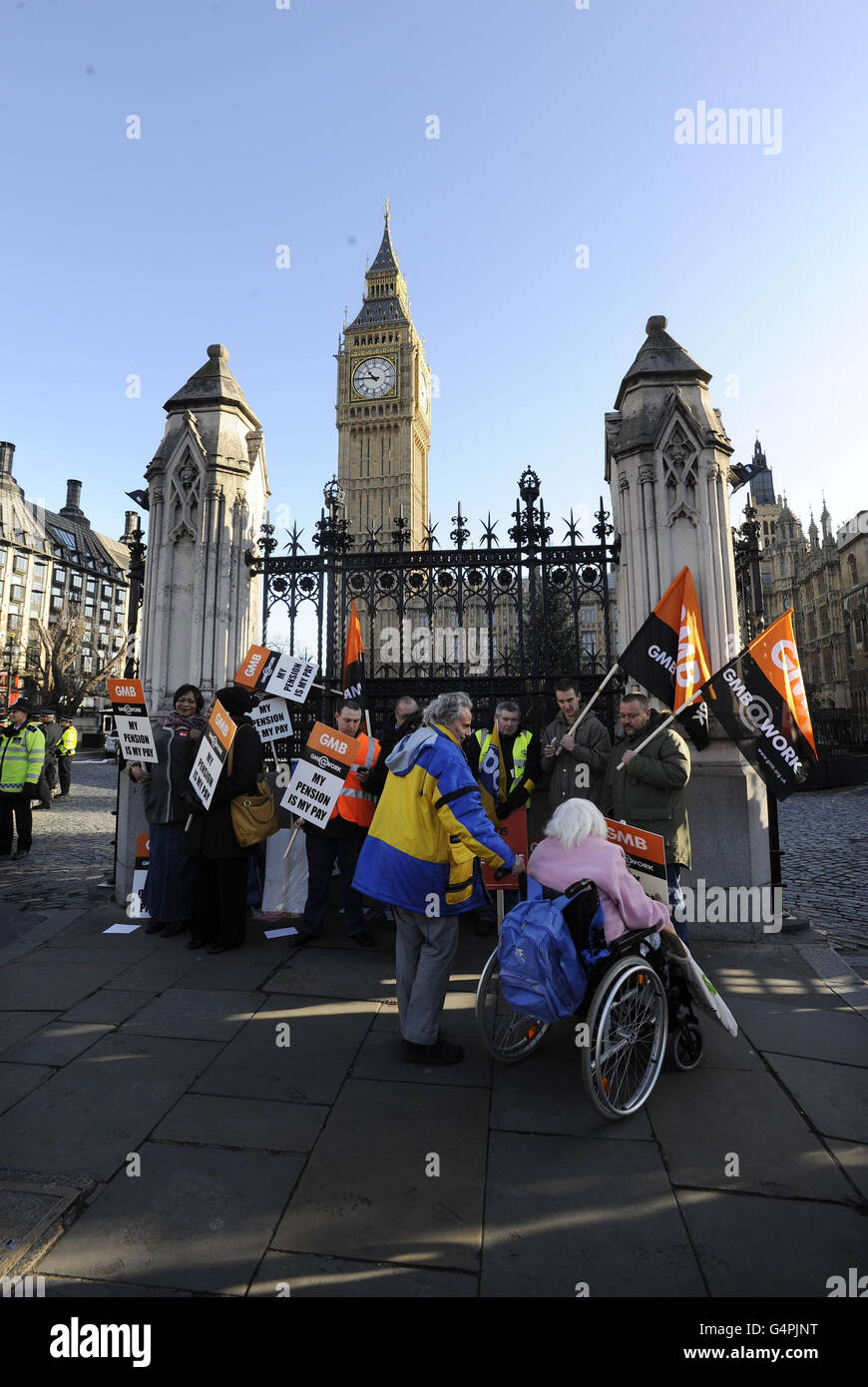Sciopero del settore pubblico. Colpisce i lavoratori pubblici fuori dal Parlamento, Londra. Foto Stock