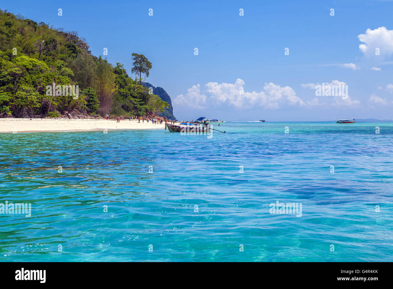 Vacanza sull isola di bambù in Thailandia. (Isola Mai Pai. Phi Phi arcipelago. Thailandia). Foto Stock