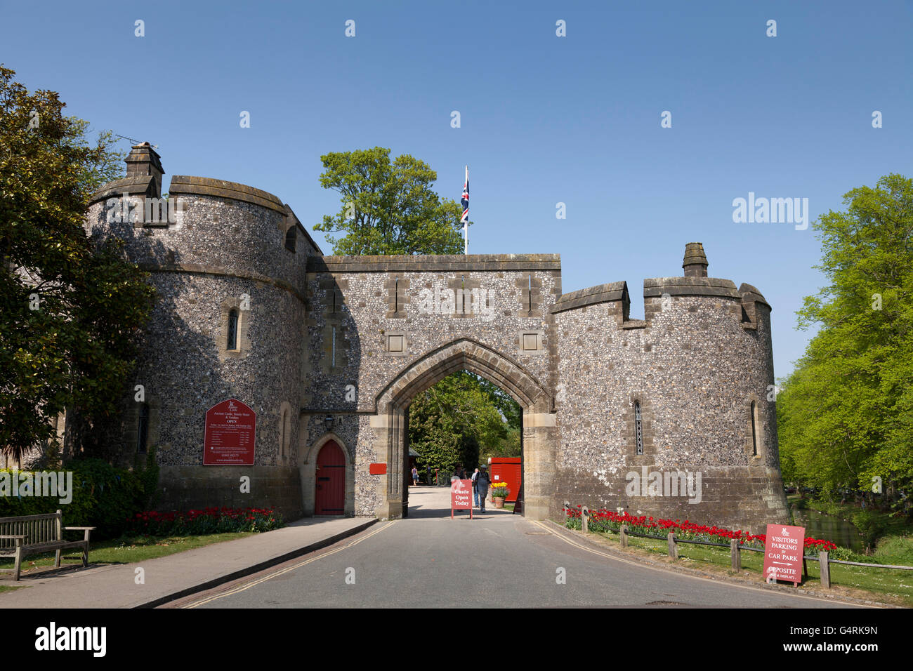 Mill Road ingresso al Castello di Arundel e Arundel, West Sussex, in Inghilterra, Regno Unito, Europa Foto Stock