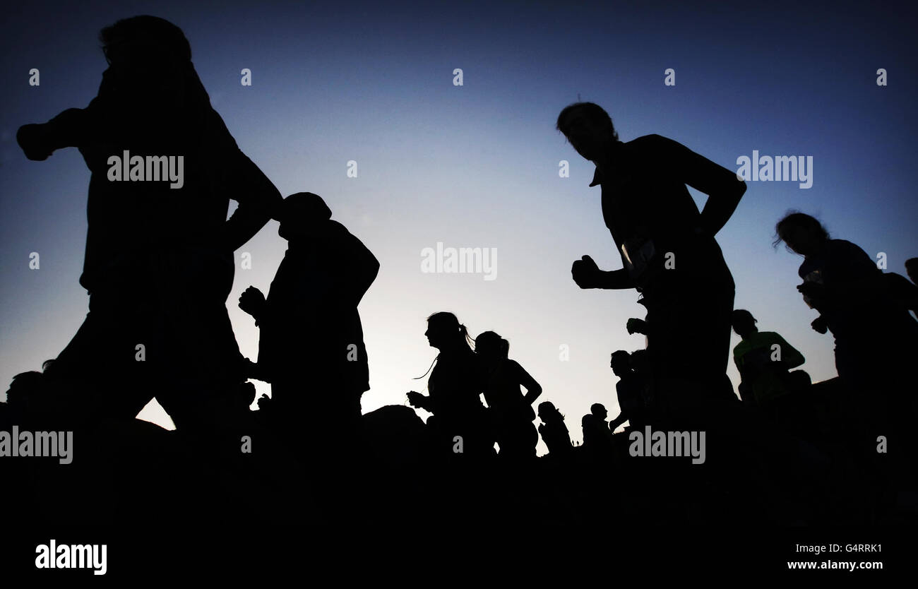 Atletica - Bupa grande Croce di Edimburgo Paese &AMP; Bupa grande inverno Run - Holyrood Park Foto Stock