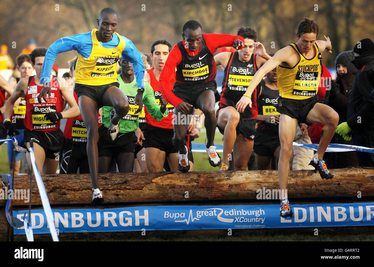 Atletica - Bupa grande Edinburgh Cross Country & Bupa grande inverno Run - Holyrood Park Foto Stock
