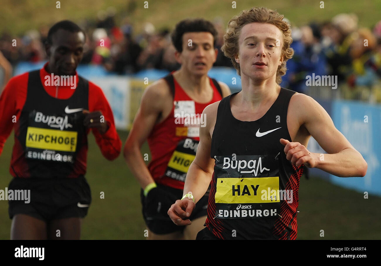 Atletica - Bupa grande Croce di Edimburgo Paese &AMP; Bupa grande inverno Run - Holyrood Park Foto Stock