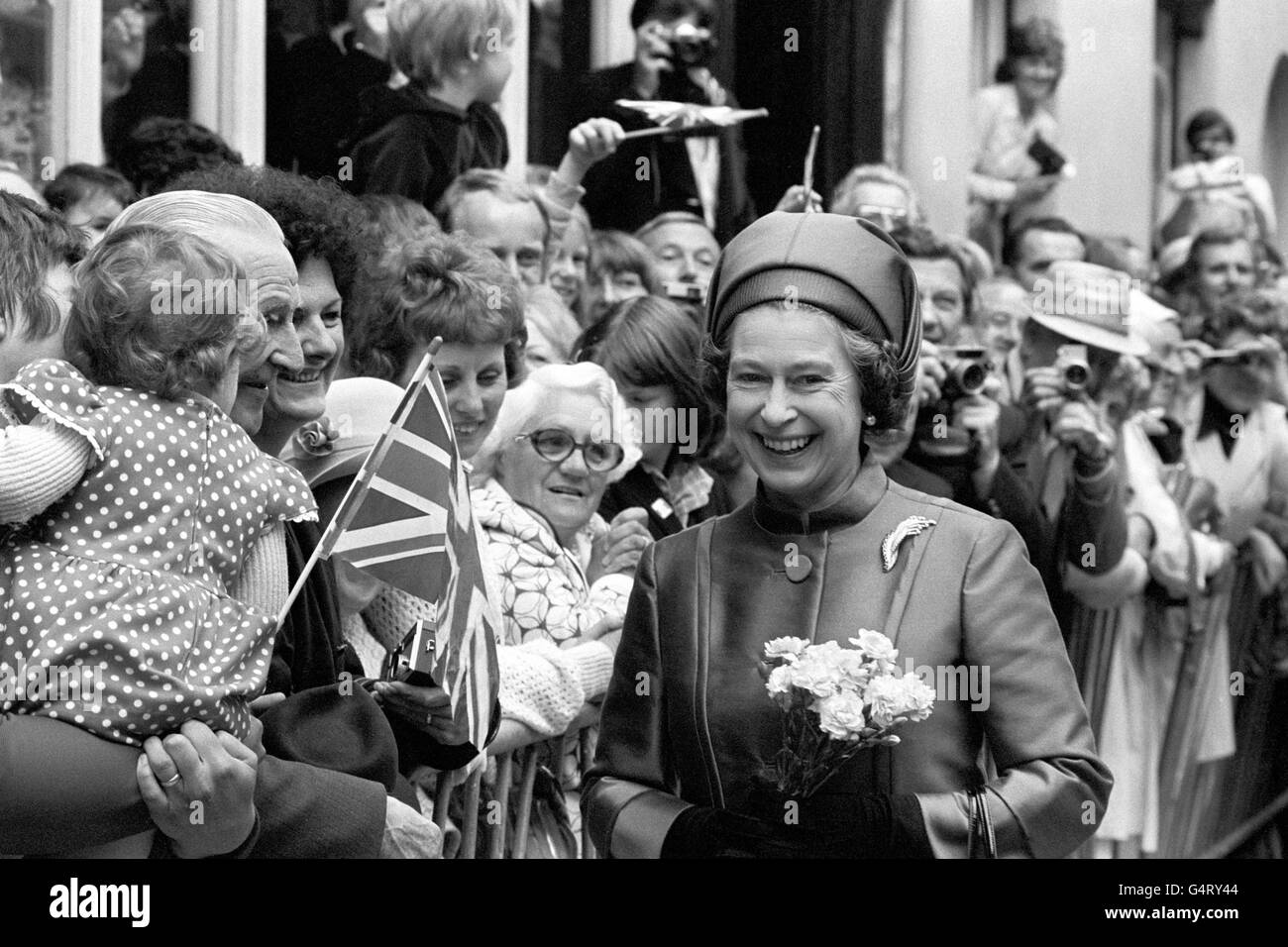 Royalty - Queen Elizabeth II visita alle Isole del Canale - Jersey Foto Stock