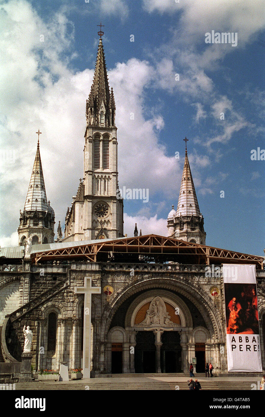 La Chiesa Tridentina Latina a Lourdes in Francia. La Chiesa Tridentina Latina a Lourdes in Francia Foto Stock