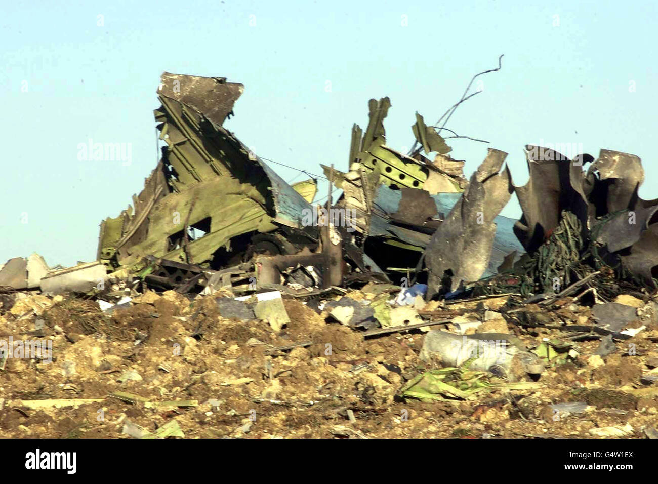 La scena in cui un jet da carico coreano 747 si schiantò poco dopo il decollo dall'aeroporto di Stansted. L'aereo scendeva in campi aperti vicino alla Beggar's Hall Farm vicino all'aeroporto di Stansted, Essex, appena a sud dell'aeroporto, uccidendo i 4 membri dell'equipaggio a bordo. Foto Stock