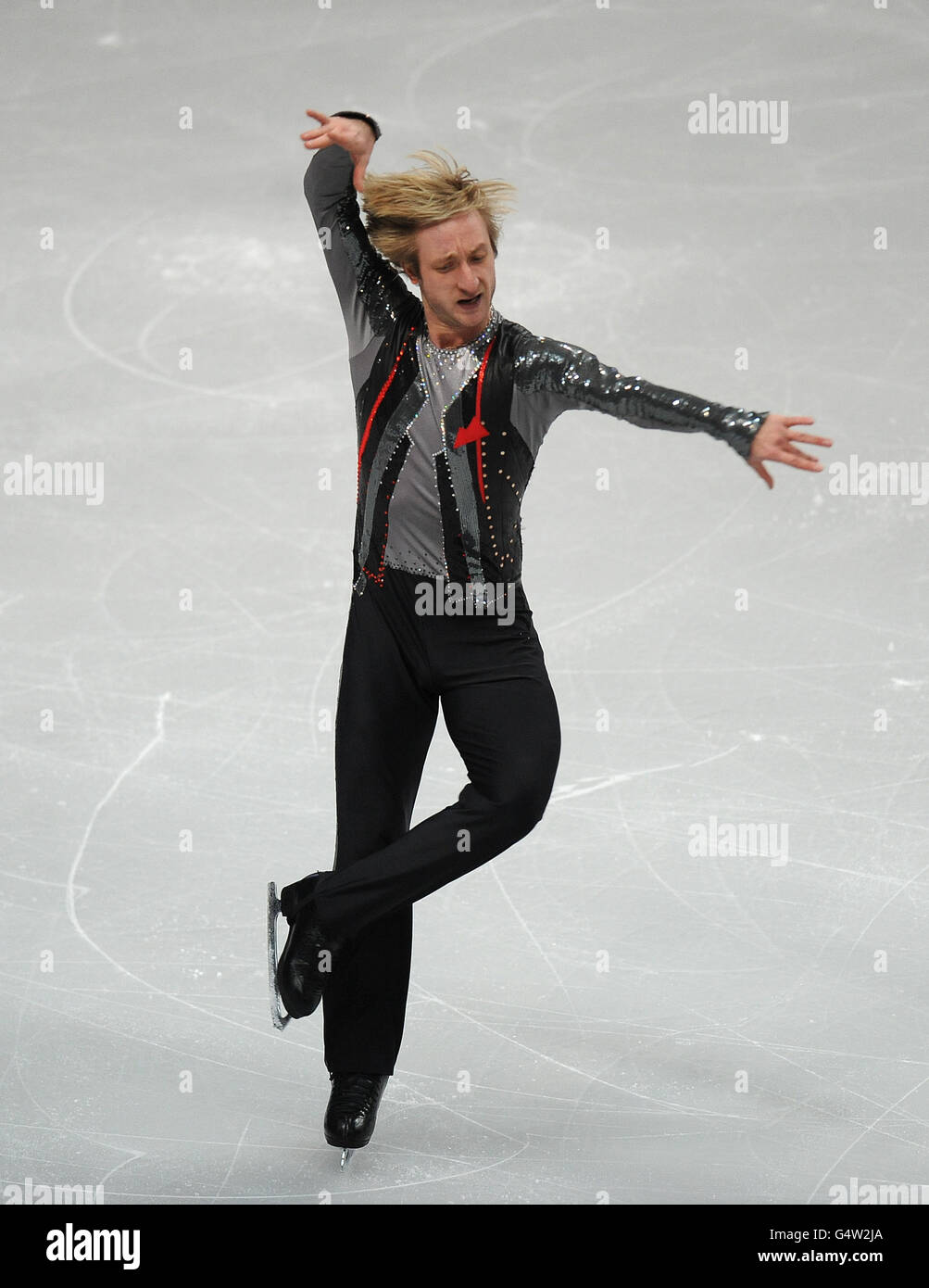 Evgeni Plushenko in Russia in azione nel turno preliminare di Mens Pattinaggio gratuito ai Campionati europei di pattinaggio su ghiaccio Foto Stock