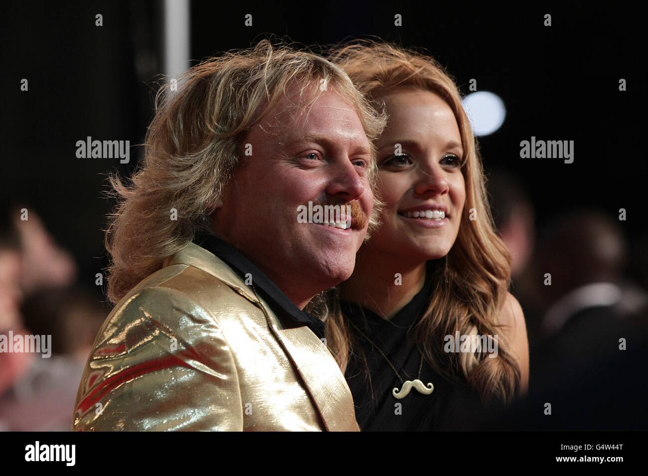 National Television Awards 2012 - Arrivi - Londra. Keith Lemon e ospite in arrivo per i NTA Awards 2012 alla O2, Greenwich, Londra Foto Stock