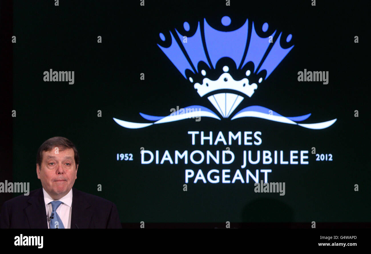 Lord Salisbury durante un briefing stampa sul Thames Diamond Jubilee Pageant al City Hall, Londra. Foto Stock
