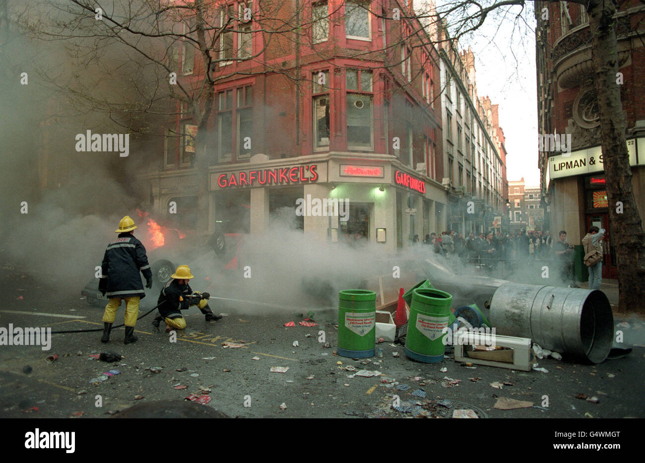 Politica - Sondaggio Riot fiscale - Londra Foto Stock