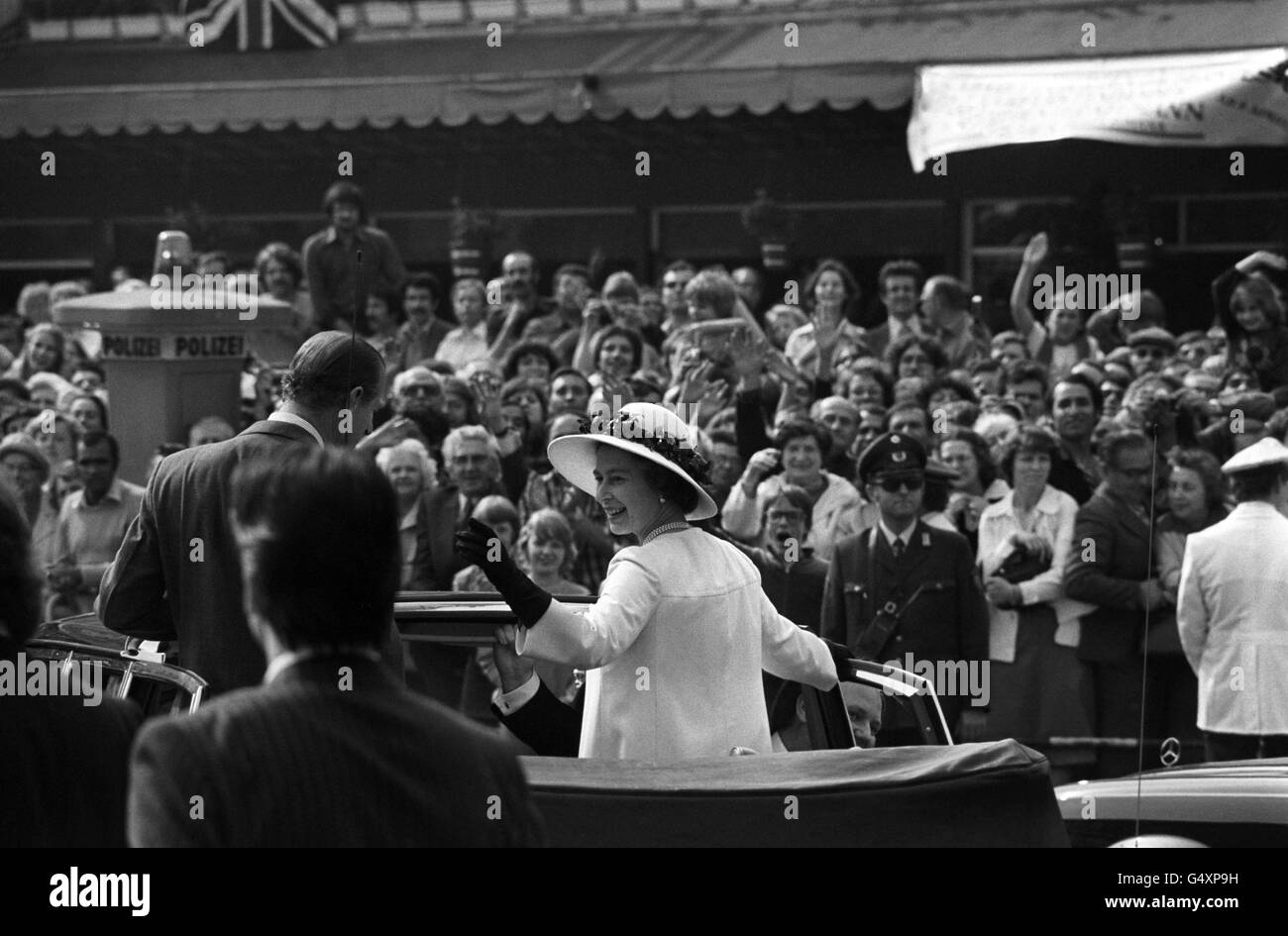 Royalty - Queen Elizabeth II Visita di Stato in Germania Ovest - Berlino Foto Stock