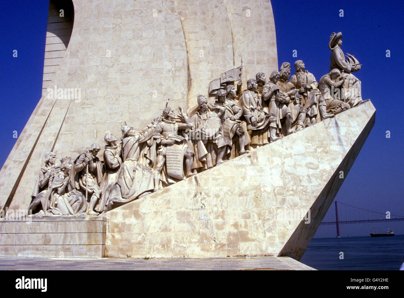 Il Monumento delle Scoperte a Lisbona Foto Stock