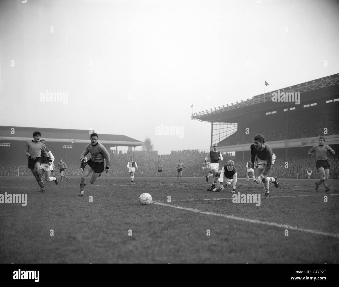 Soccer League Division One - Arsenal v Wolverhampton Wanderers - Highbury Stadium Foto Stock