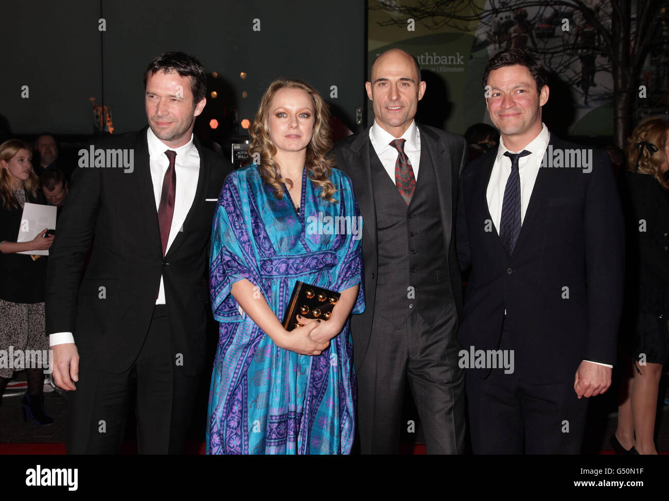 (Da sinistra a destra) James Purefoy, Samantha Morton, Mark strong e Dominic West arrivano per la prima inglese di John carter alla BFI Southbank, Londra. Foto Stock