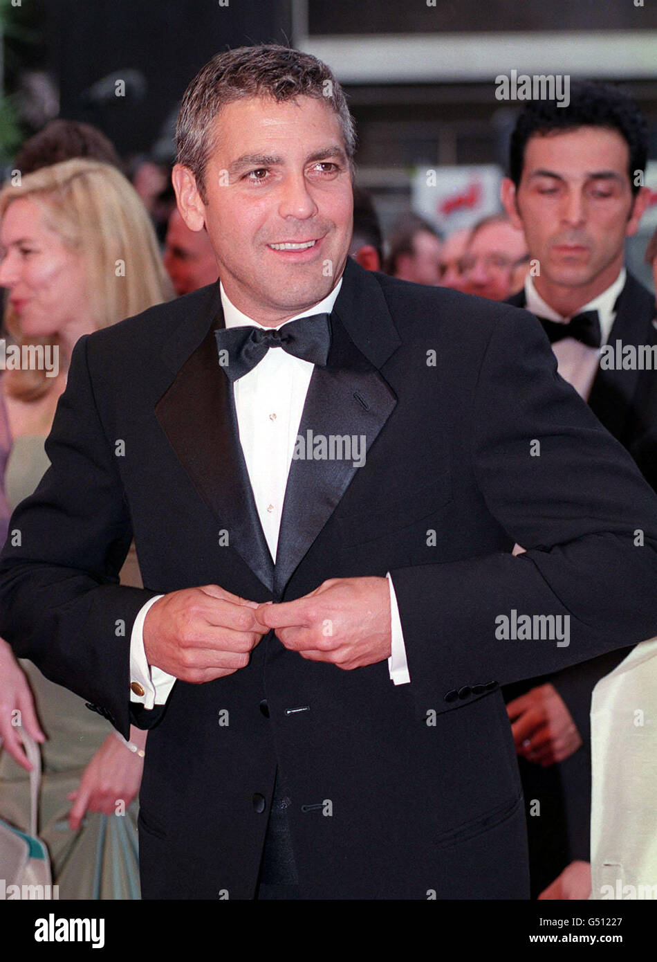 George Clooney arriva alla prima dei fratelli Coen 'o Brother, Where Art Thou?', in cui è protagonista, al Festival di Cannes, in Francia. Foto Stock