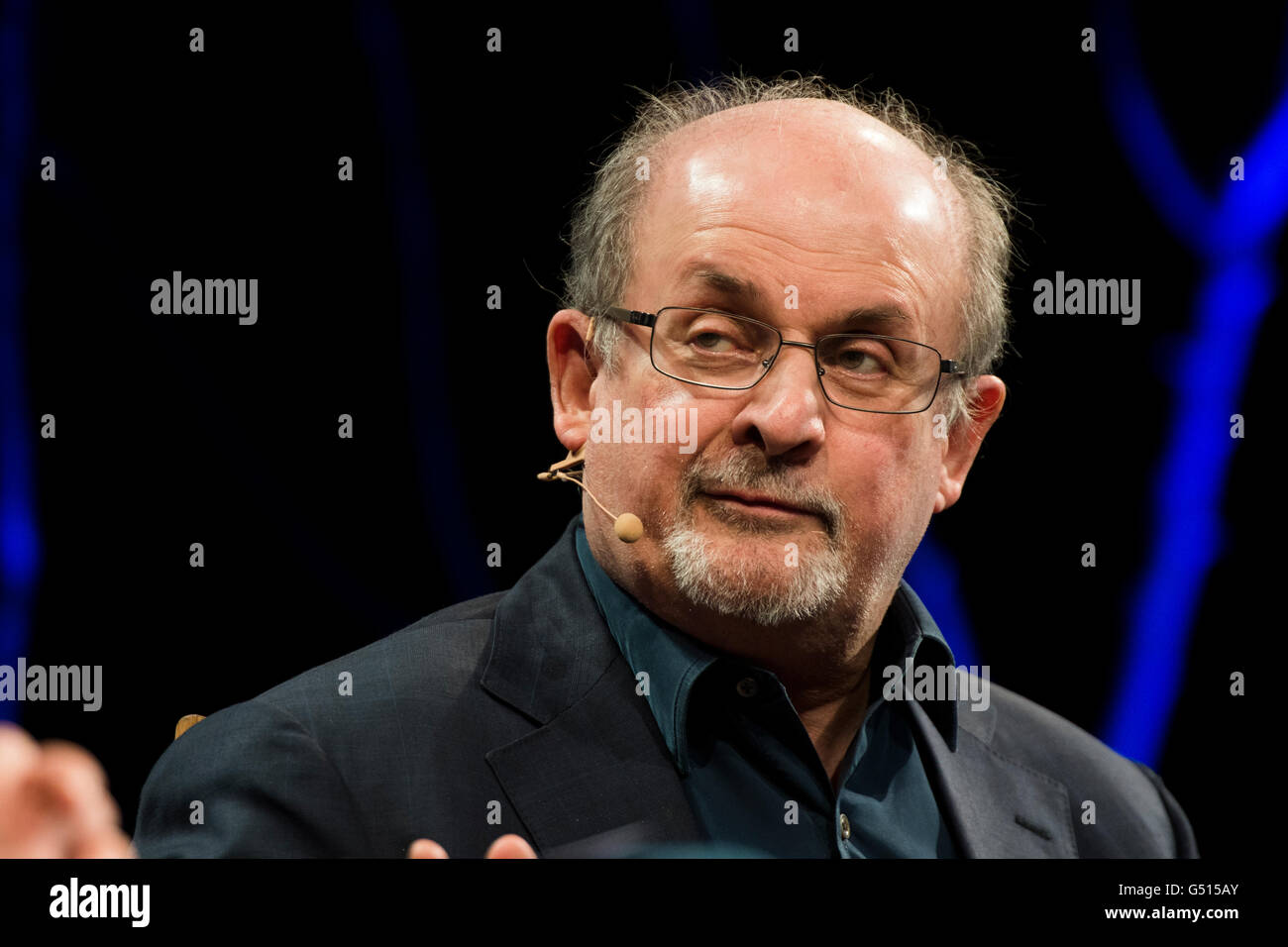 Salman Rushdie a Hay Festival della letteratura e delle arti, 30 maggio 2016 Foto Stock