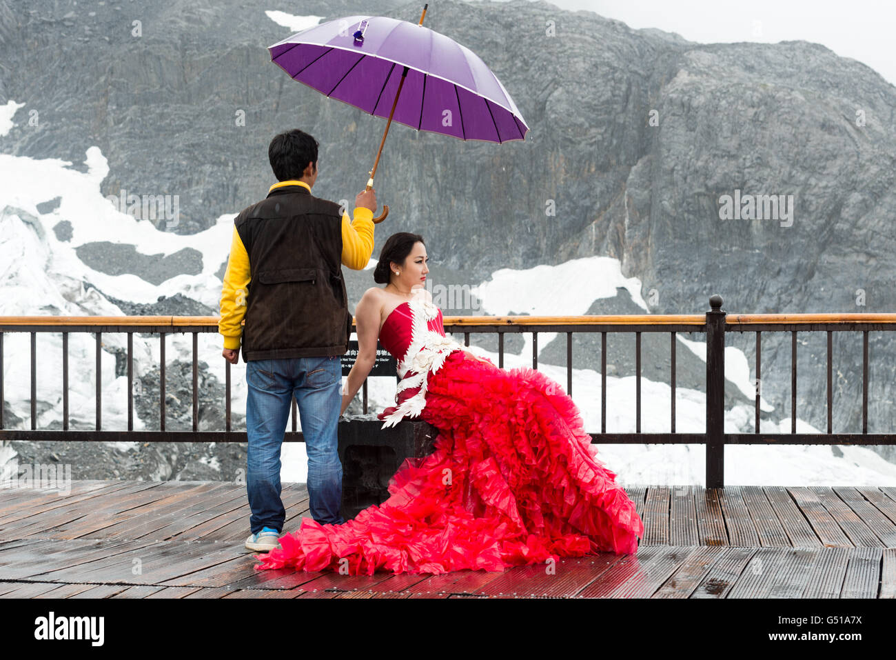 Cina Yunnan Sheng, Lijiang Shi, neve montagna a Lijang, bellezza nel resto Foto Stock