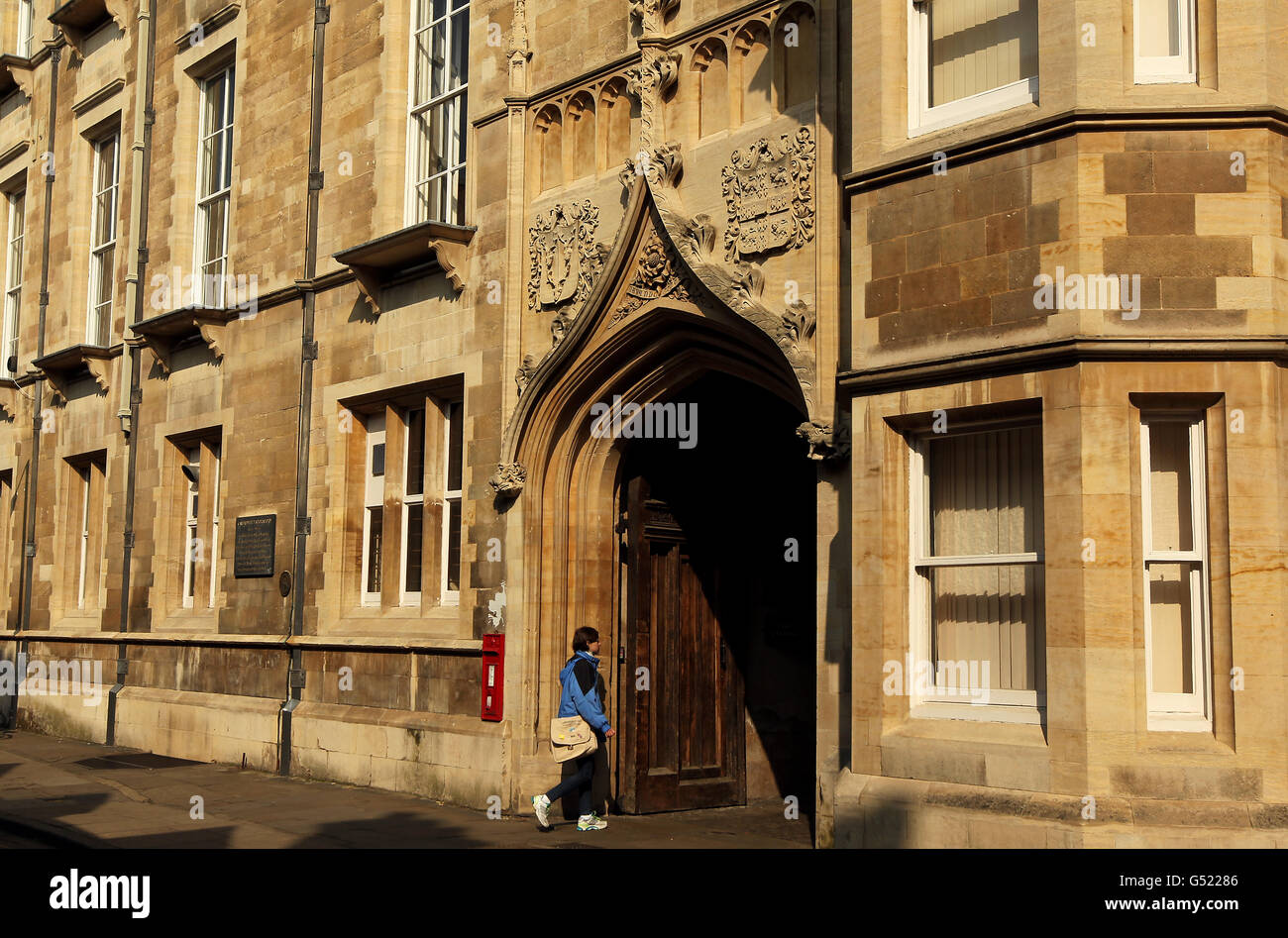 Una visione generale dei vecchi Laboratori Cavendish a Free School Lane, Cambridge, dove nel 1897 Joseph John Thomson scoprì l'elettrone. Foto Stock