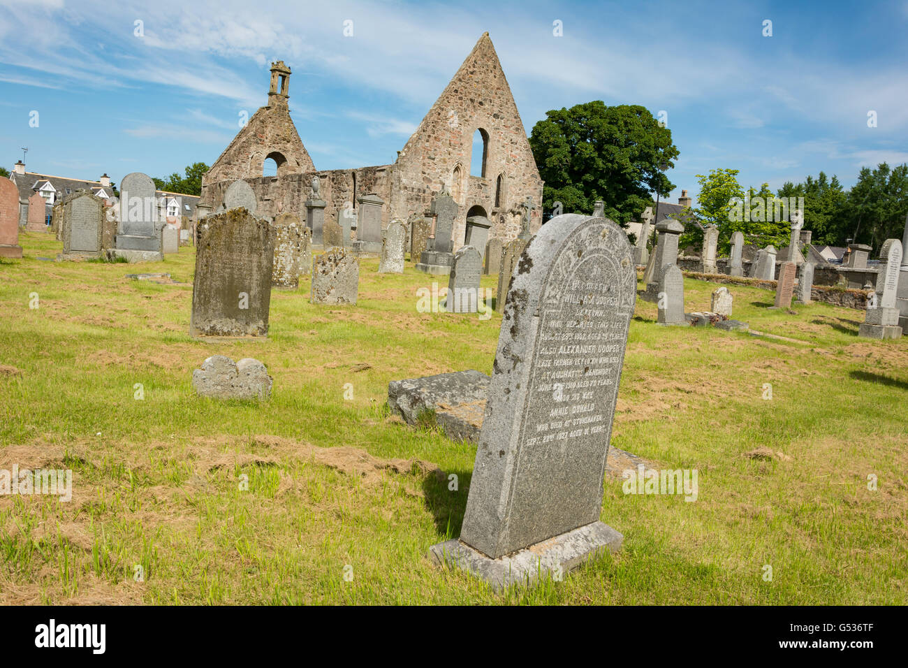 Regno Unito, Scozia, Aberdeenshire, Aboyne, Kincardine O'Neil cimitero, Kincardine O'Neil è un insediamento nel Consiglio scozzese Aberdeenshire Foto Stock