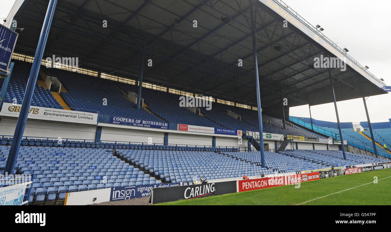 Un posto nella storia. Una vista generale che mostra lo stand di Leppings Lane (ovest) all'Hillsborough Football Ground, Sheffield. Foto Stock