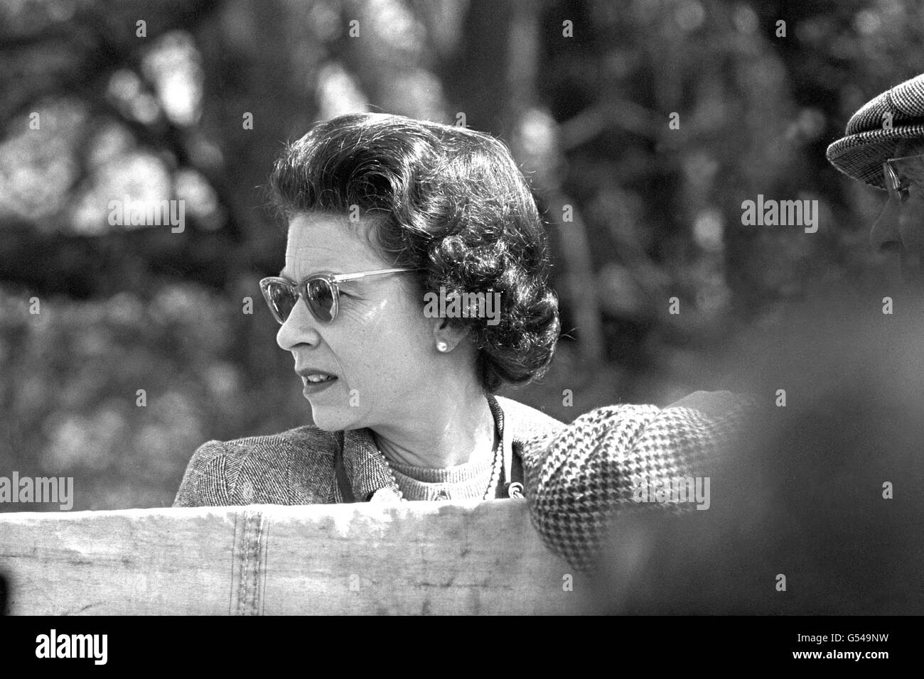 La regina Elisabetta II al Badminton Horse Trials. Foto Stock