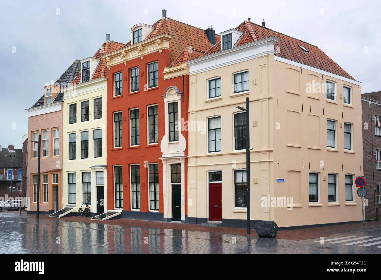 Case dipinte a Vlissingen Foto Stock